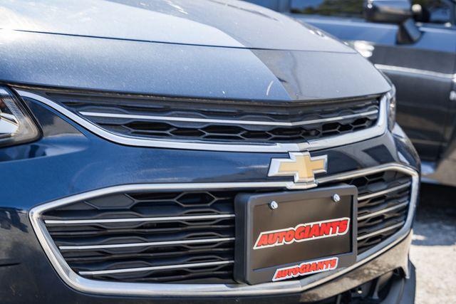 Photo of 2016 Blue Velvet Metallic Chevrolet Malibu
