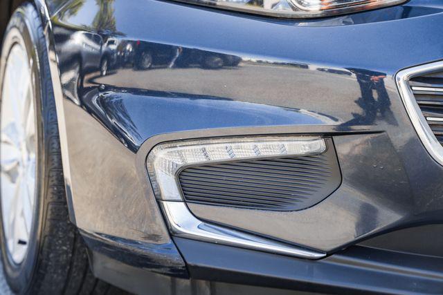 Photo of 2016 Blue Velvet Metallic Chevrolet Malibu