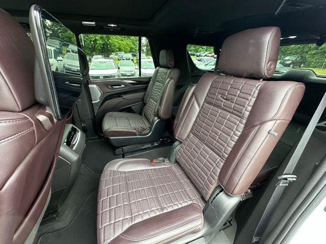 Photo of 2023 Crystal White Tricoat Cadillac Escalade