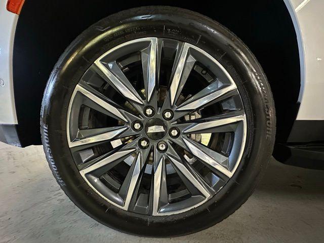 Photo of 2023 Crystal White Tricoat Cadillac Escalade