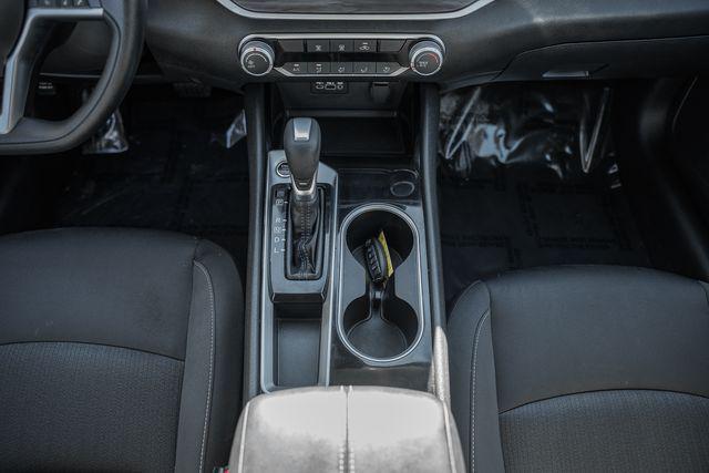 Photo of 2024 Super Black Clearcoat Nissan Altima