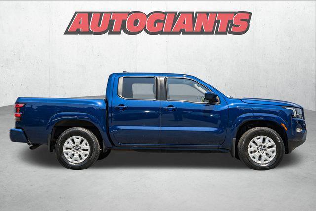 Photo of 2022 Deep Blue Pearl Nissan Frontier
