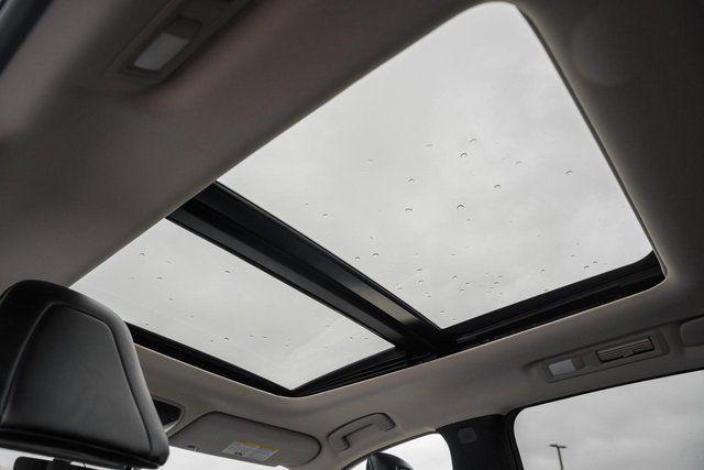 Photo of 2023 Liquid Platinum INFINITI QX60