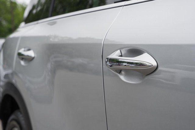 Photo of 2023 Liquid Platinum INFINITI QX60