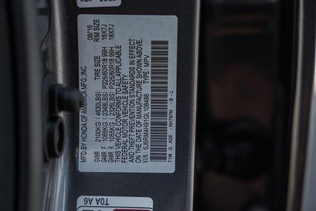 Photo of 2016 Gray Honda CR-V
