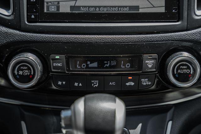 Photo of 2016 Gray Honda CR-V