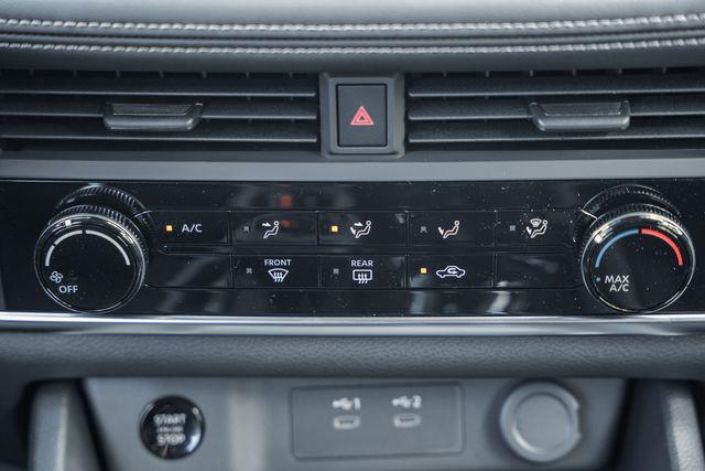 Photo of 2025 Gun Metallic Nissan Rogue