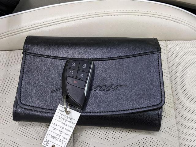 Photo of 2023 Ebony Twilight Metallic Buick Envision