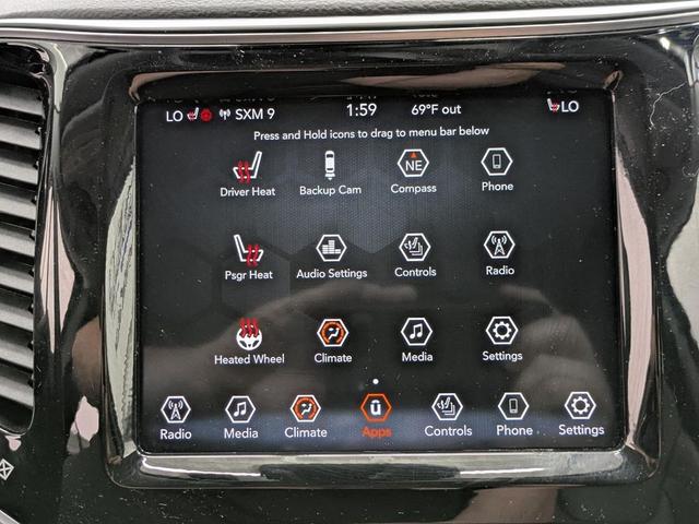 Photo of 2021 Granite Crystal Metallic Clearcoat Jeep Cherokee