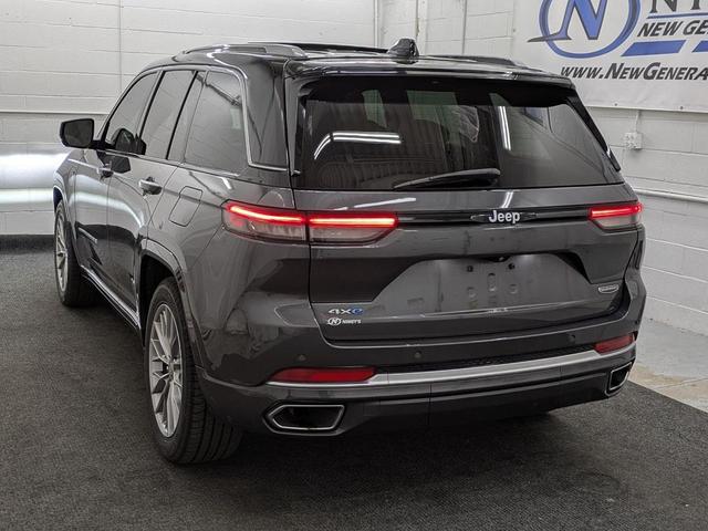 Photo of 2022 Baltic Gray Metallic Clearcoat Jeep Grand Cherokee 4xe