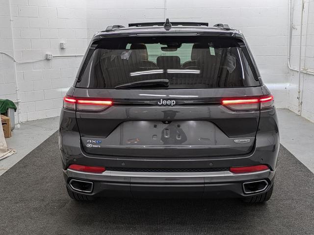 Photo of 2022 Baltic Gray Metallic Clearcoat Jeep Grand Cherokee 4xe