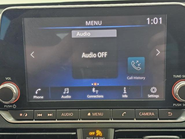 Photo of 2019 Deep Blue Pearl Nissan Altima