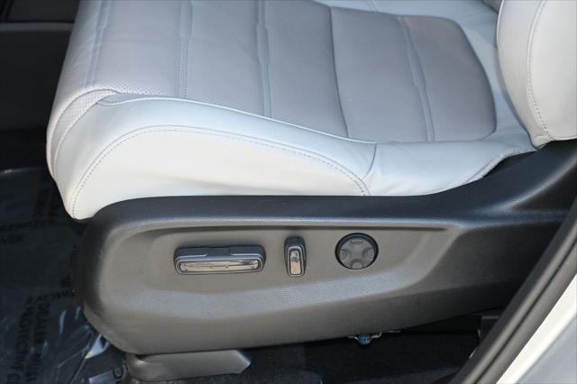 Photo of 2022 Silver Honda CR-V