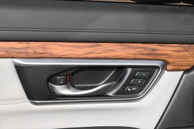 Photo of 2022 Silver Honda CR-V