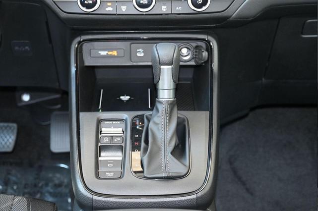 Photo of 2026 Solar Silver Metallic Honda CR-V