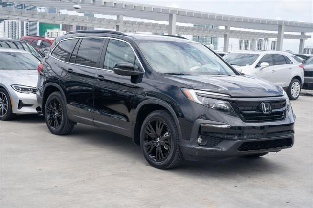 Photo of 2022 Crystal Black Pearl Honda Pilot