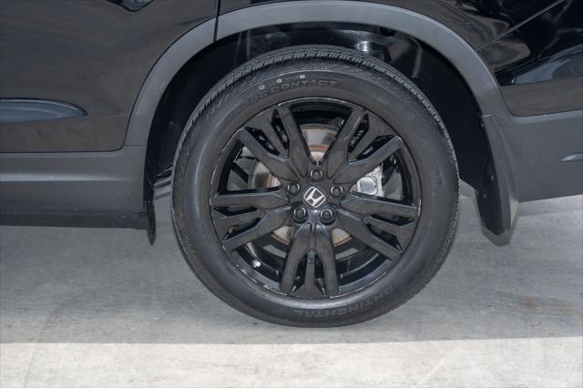 Photo of 2022 Crystal Black Pearl Honda Pilot