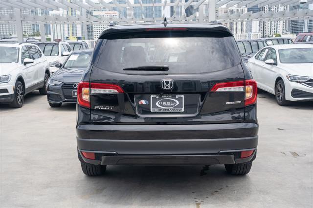 Photo of 2022 Crystal Black Pearl Honda Pilot