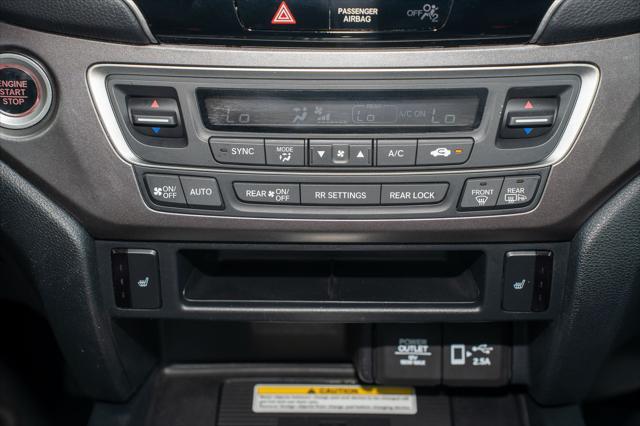 Photo of 2022 Crystal Black Pearl Honda Pilot