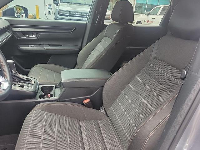 Photo of 2023 Lunar Silver Metallic Honda CR-V Hybrid