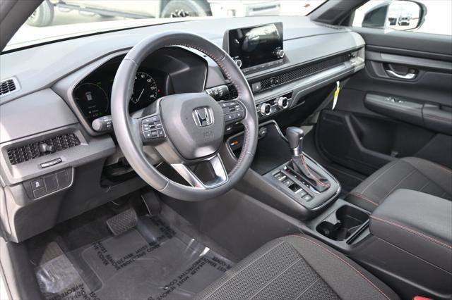 Photo of 2023 Platinum White Pearl Honda CR-V Hybrid