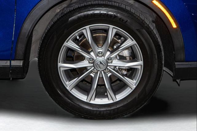 Photo of 2023 sparkle silver metallic Honda CR-V