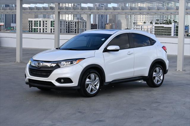 Photo of 2020 Platinum White Pearl Honda HR-V