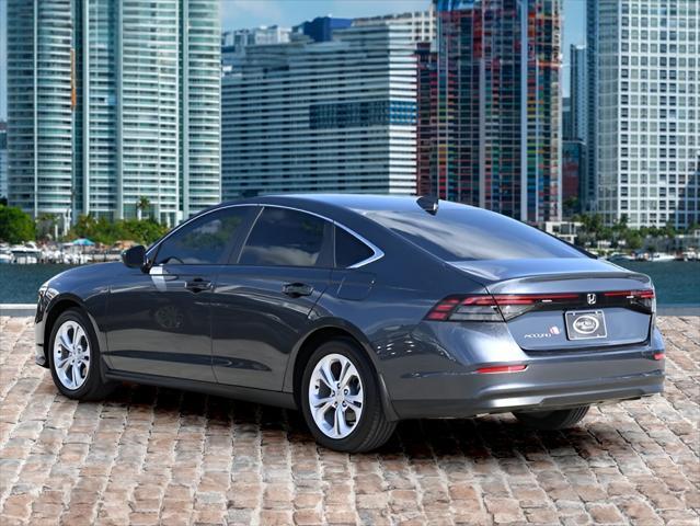 Photo of 2025 Meteorite Gray Metallic Honda Accord
