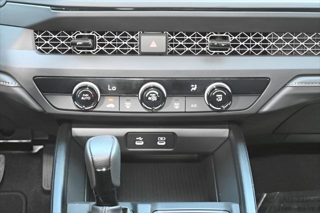 Photo of 2025 Meteorite Gray Metallic Honda Accord