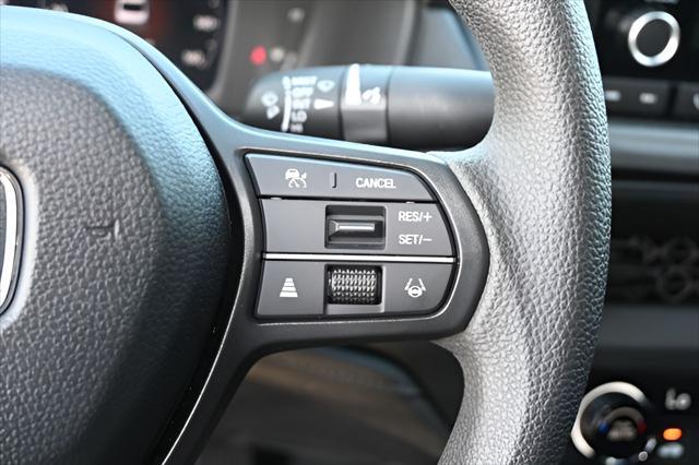 Photo of 2025 Meteorite Gray Metallic Honda Accord