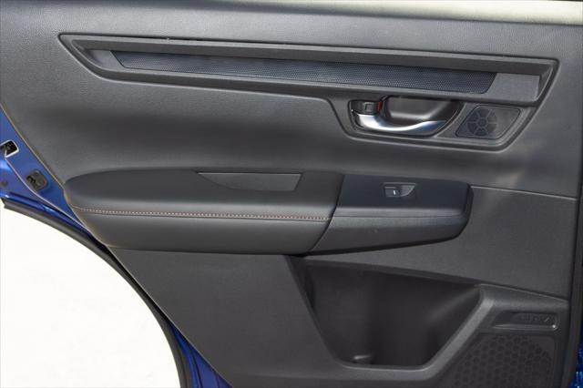 Photo of 2024 Still Night Pearl Honda CR-V Hybrid