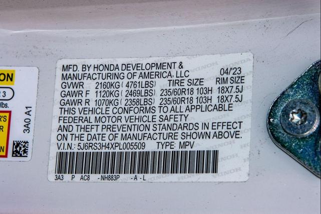 Photo of 2023 sparkle silver metallic Honda CR-V