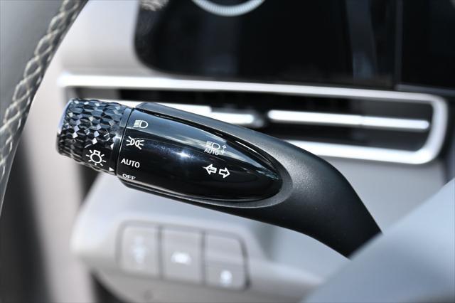 Photo of 2023 Fluid Metal Hyundai ELANTRA