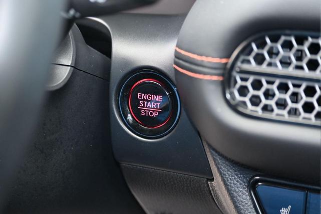 Photo of 2023 Nordic Forest Pearl Honda HR-V