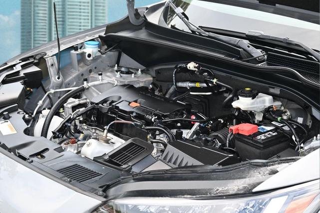 Photo of 2023 Nordic Forest Pearl Honda HR-V