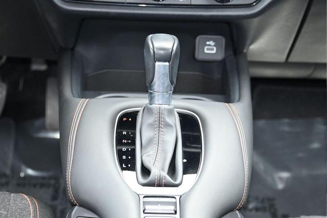 Photo of 2023 Nordic Forest Pearl Honda HR-V