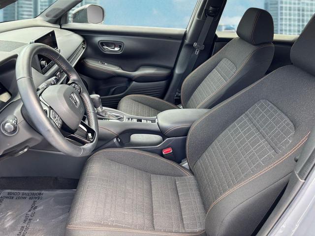 Photo of 2023 Nordic Forest Pearl Honda HR-V