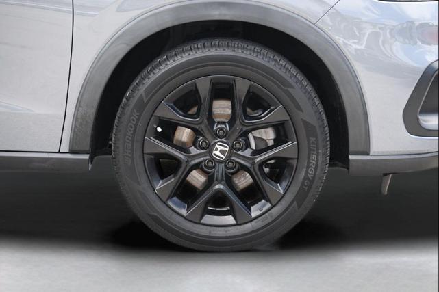 Photo of 2023 Nordic Forest Pearl Honda HR-V