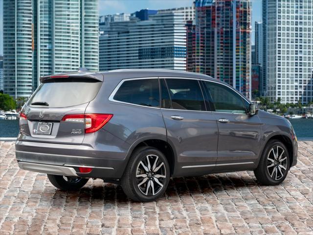 Photo of 2022 Modern Steel Metallic Honda Pilot