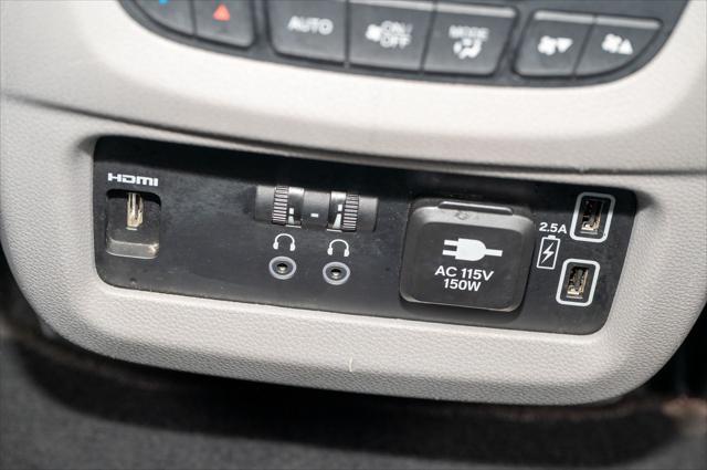 Photo of 2022 Modern Steel Metallic Honda Pilot