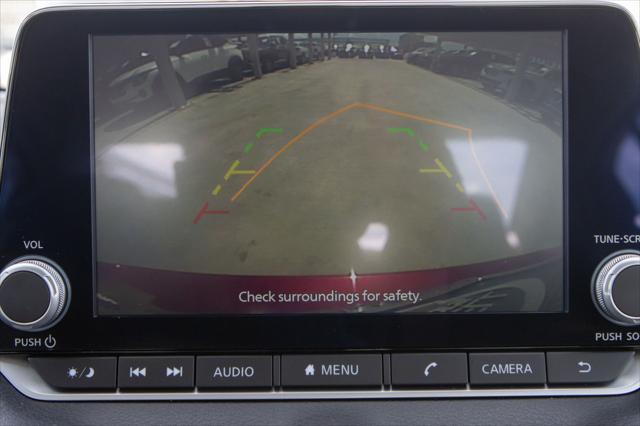 Photo of 2025 Scarlet Ember Tintcoat Nissan Sentra