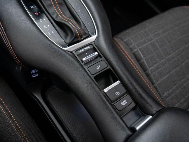 Photo of 2026 Deep Ocean Pearl Honda HR-V