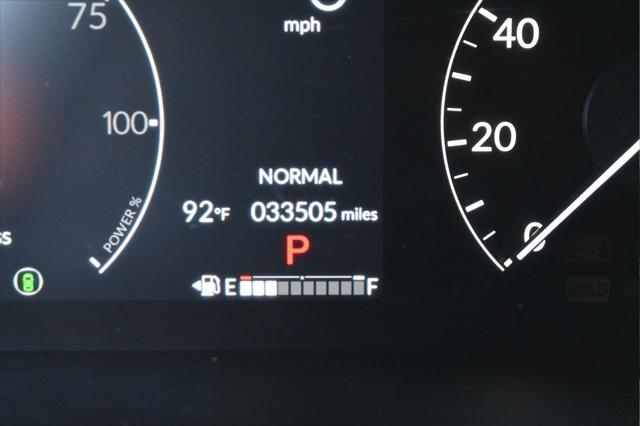 Photo of 2023 Lunar Silver Metallic Honda CR-V Hybrid