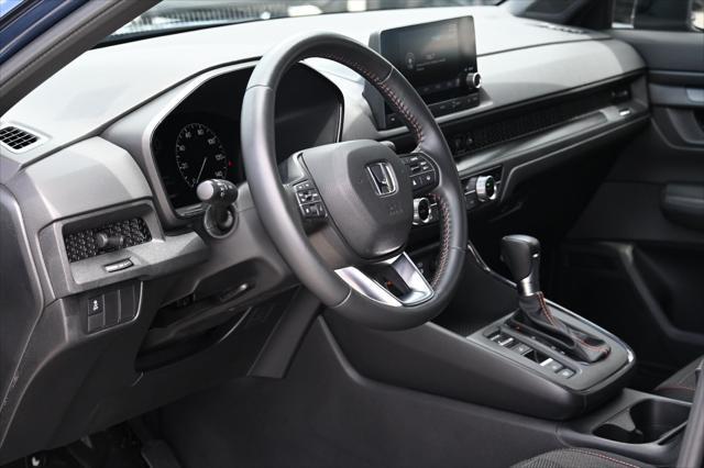 Photo of 2023 Blue Honda CR-V Hybrid