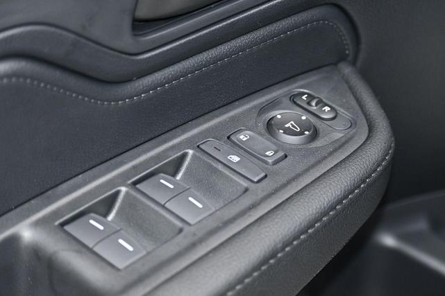Photo of 2026 Platinum White Pearl Honda Odyssey