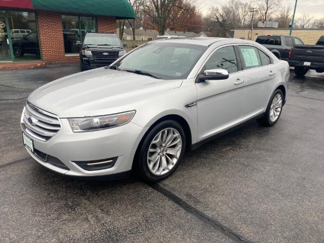 2017 Ford Taurus