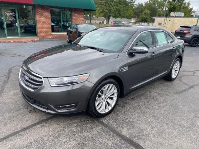 2018 Ford Taurus