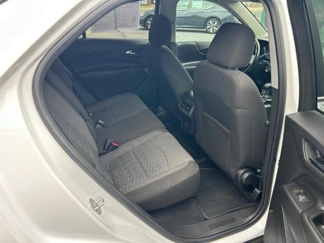 Photo of 2022 Summit White Chevrolet Equinox