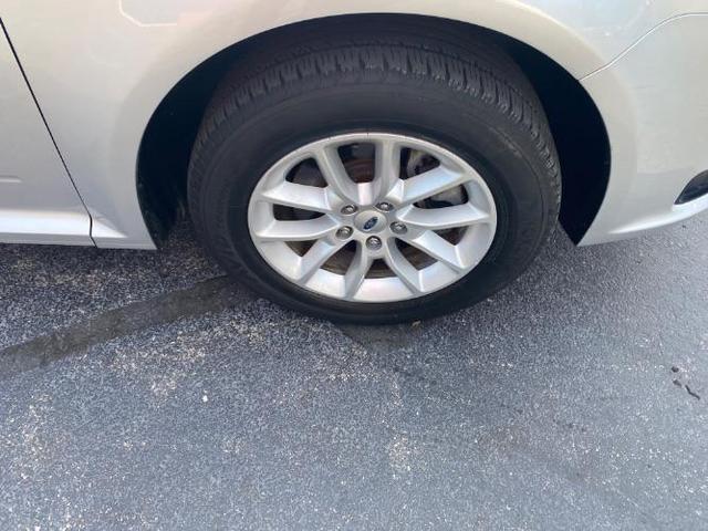 Photo of 2019 Ingot Silver Metallic Ford Flex