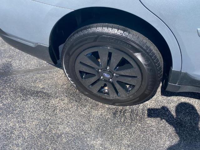 Photo of 2019 Ice Silver Metallic Subaru Outback
